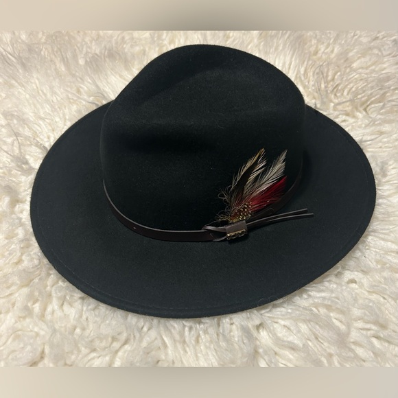Scala Outback Classico Black Hat with Feather Detail - Picture 4 of 11